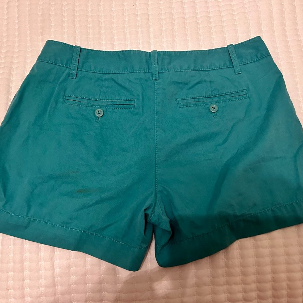 Ann Taylor Loft, Green Shorts, Size 6